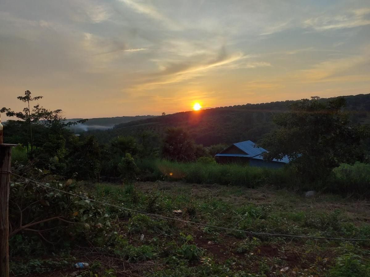 Srey Leap Homestay Banlung Eksteriør billede