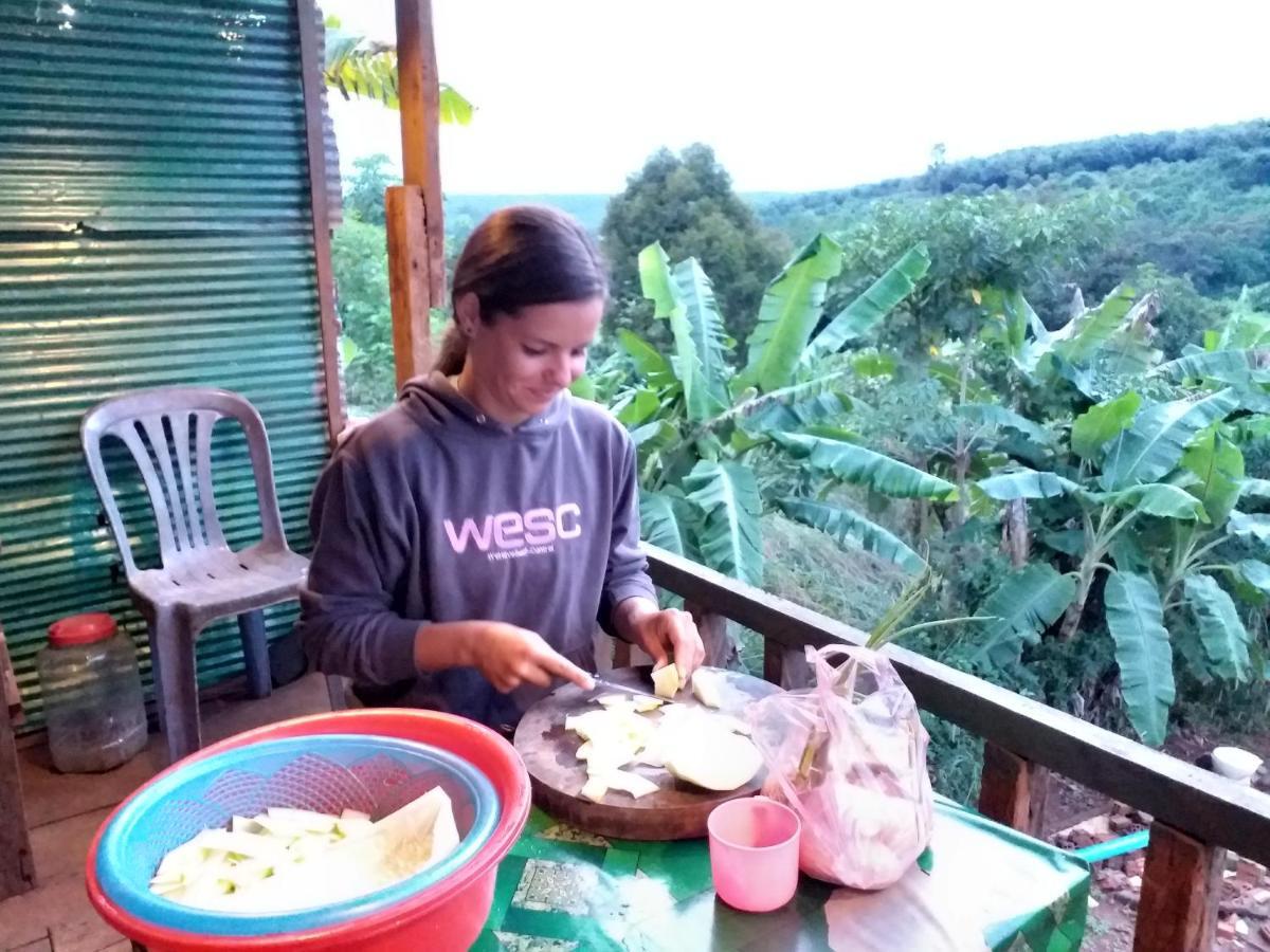 Srey Leap Homestay Banlung Eksteriør billede