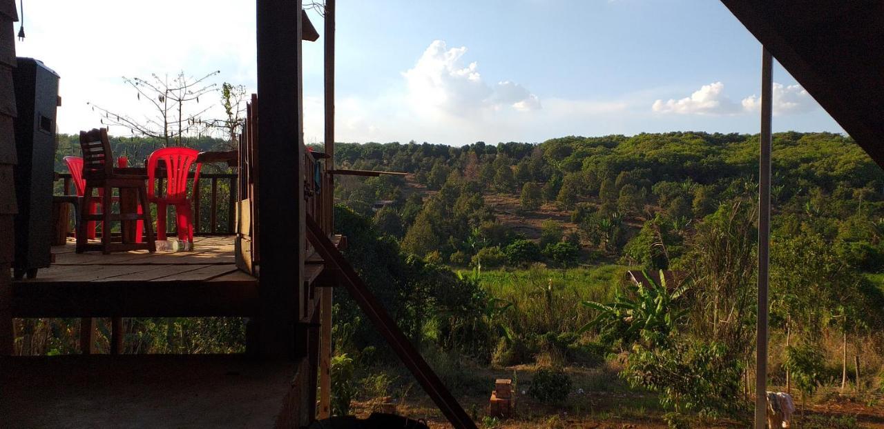 Srey Leap Homestay Banlung Eksteriør billede
